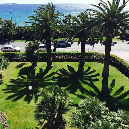 Apartament Dionysos Vue *