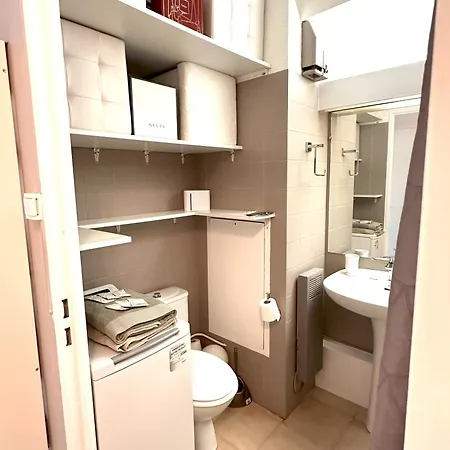 Apartament Dionysos Vue *